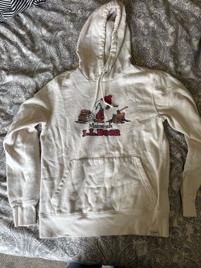 L.L. Bean x peanuts hoodie